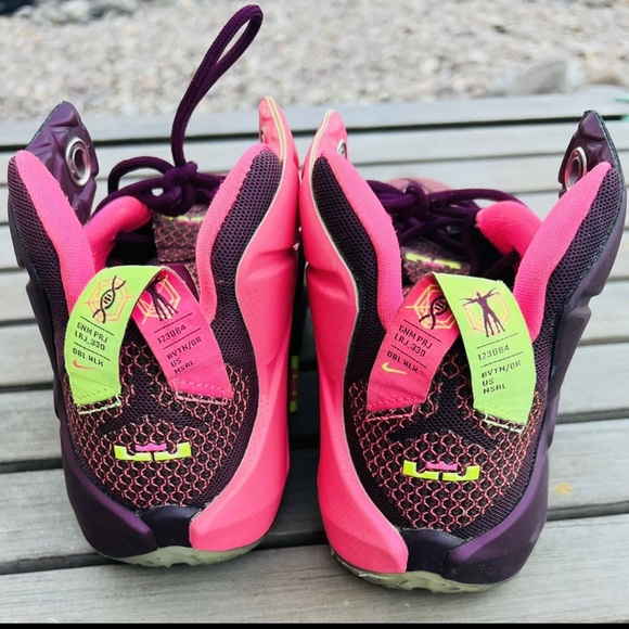 NIKE LeBron Double Helix 12 684593-607 Merlon/Metallic Silver-Volt-Pink Pow - Picture 2 of 4